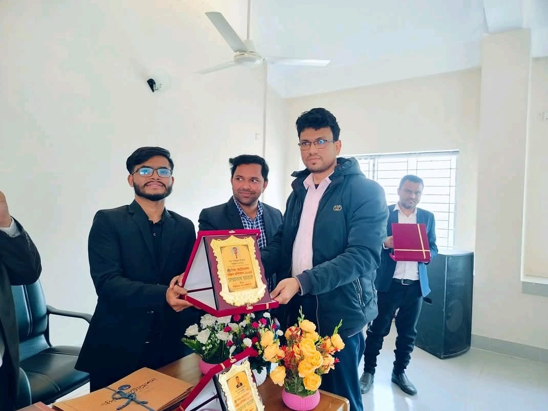 At the reception ceremony at Nagarpur Government Technical School and College